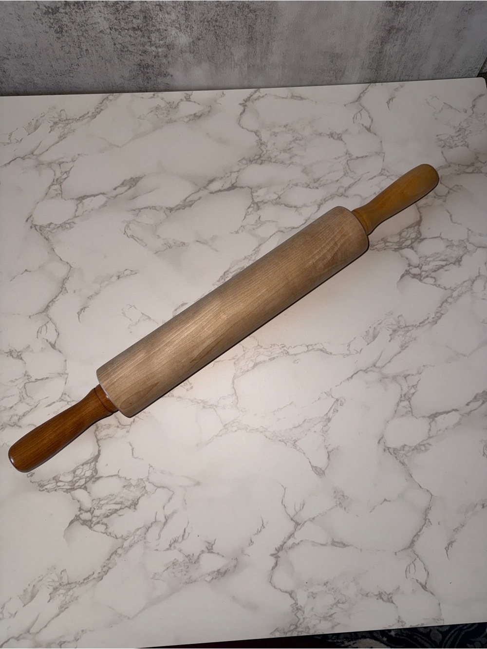 Classic Wooden Rolling Pin - Natural Brown